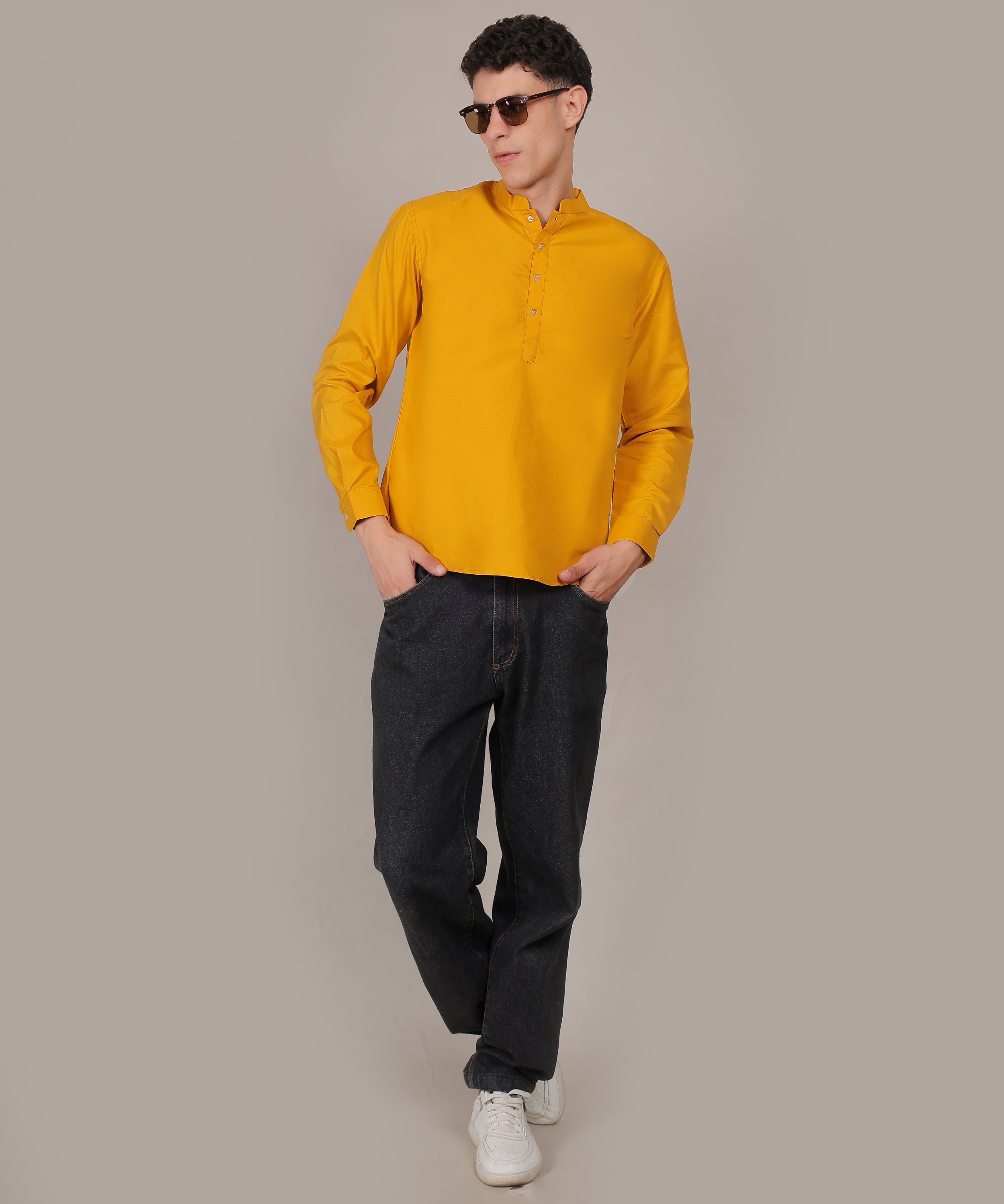 CONCHIC Men’s Solid Pure Cotton Short Kurta (Yellow)