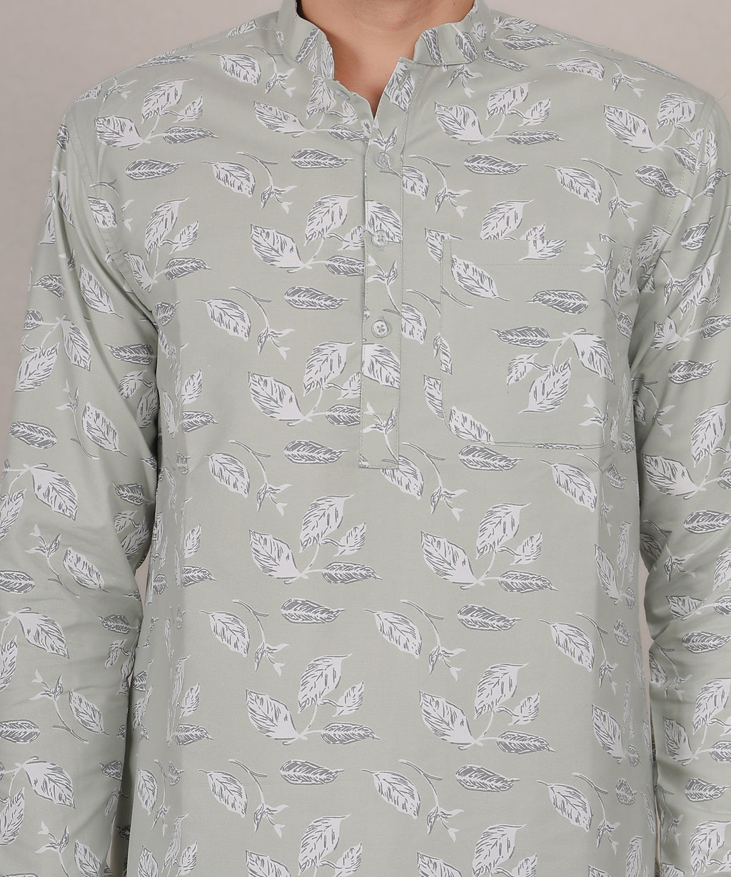 CONCHIC Men’s Solid Pure Cotton Short Kurta